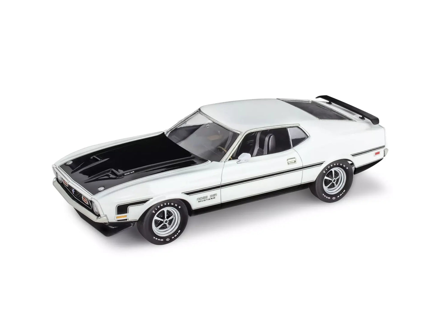 Level 4 Model Kit 1971 Ford Mustang Boss 351 1/25 Scale Model Revell