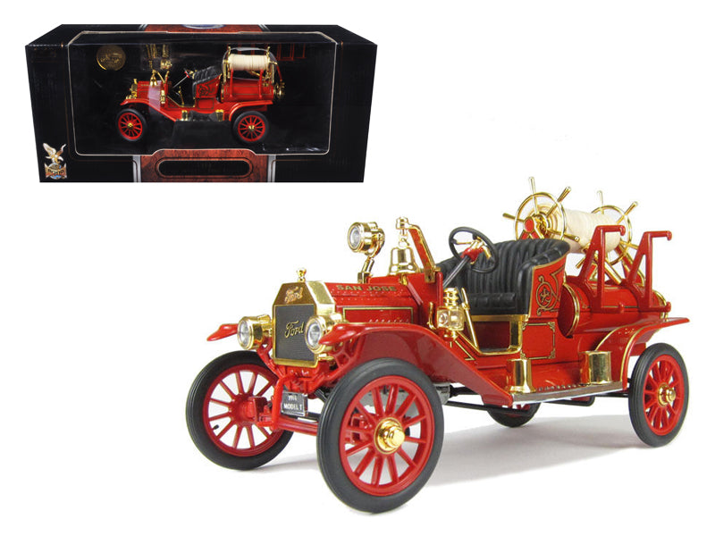 1914 Ford Model T Fire Engine Red 1/18 Diecast Model Road Signature