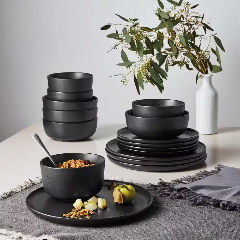 Studio 3B Mio 16 Piece Reactive Glaze Round Stoneware Dinnerware Set in Pepper