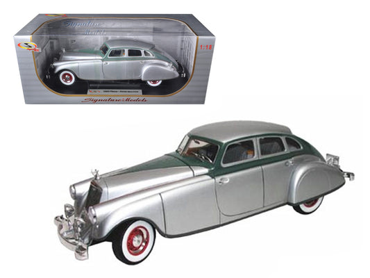 1933 Pierce Arrow Silver 1/18 Diecast Car Signature Models