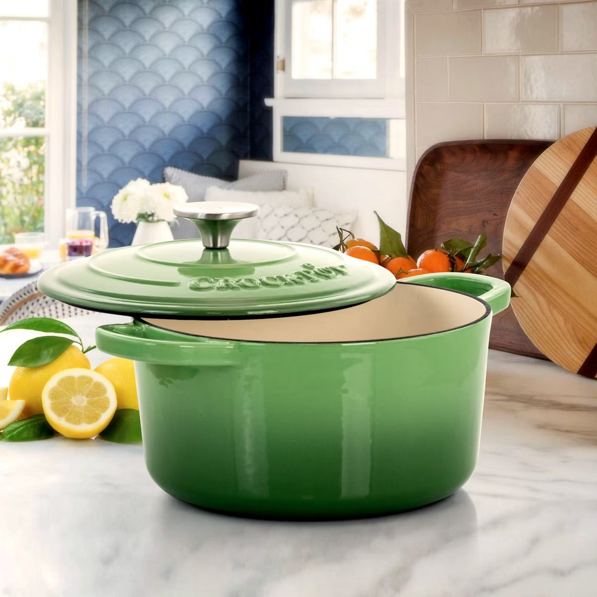 Crock-Pot Artisan 2 pc 5 qts Enameled Cast Iron Dutch Oven in Pistachio Green
