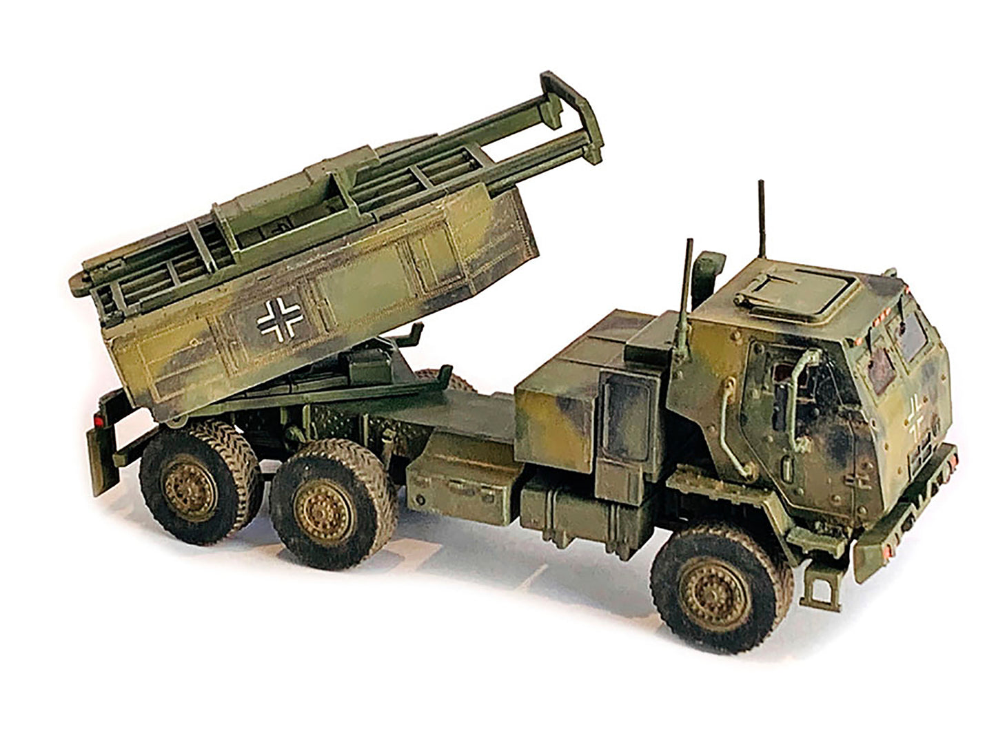 Ukraine M142 High Mobility Artillery Rocket System HIMARS Green Camo NEO Dragon