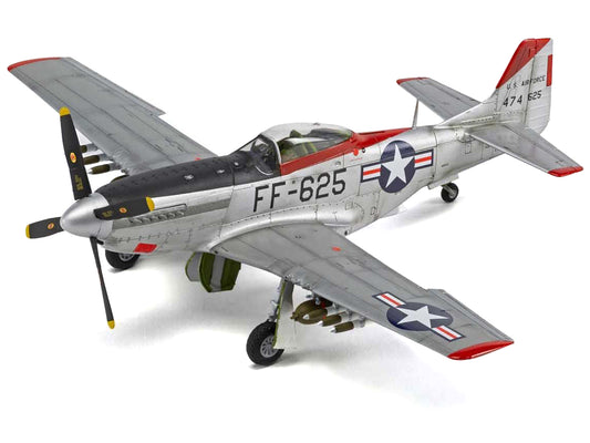 Level 2 Model Kit North American F-51D Mustang Fighter Aircraft w 3 Scheme Optio