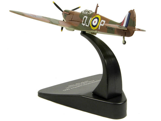 Supermarine Spitfire MK1 SGT R. Havercroft No 92 Sqn 1940 1/72 Diecast Model Ai