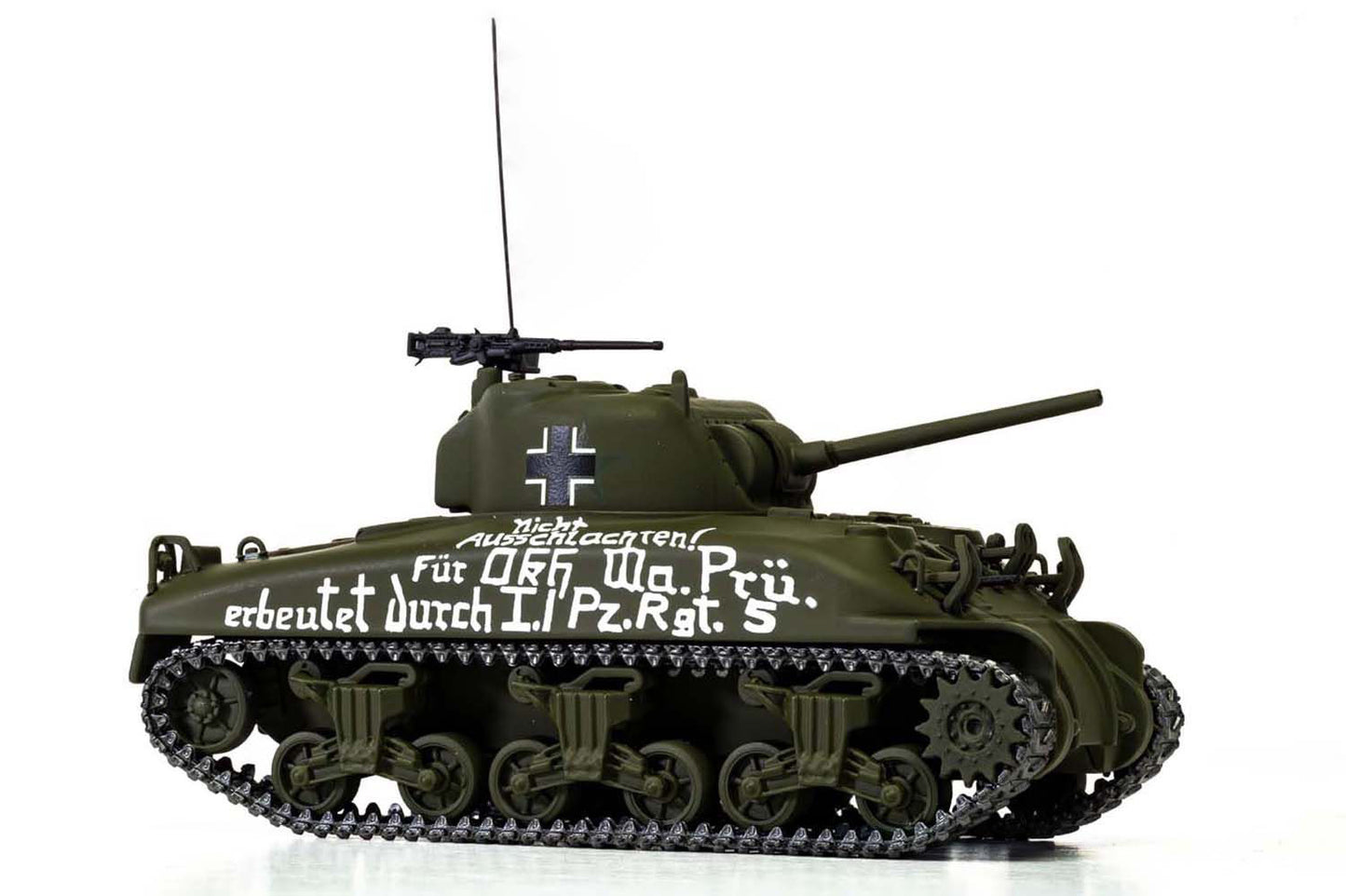 M4A1 Sherman Medium Tank BeutePanzer Trophy Tank US Army North African Campaign
