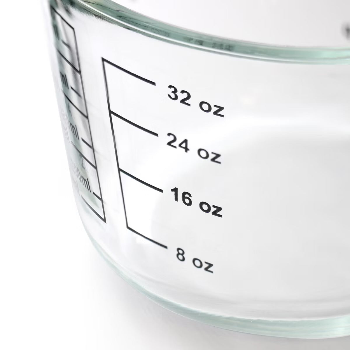 Oster Coolidge 4 Cup / 1 Liter Clear Glass Measuring Cup w Snap on Lid