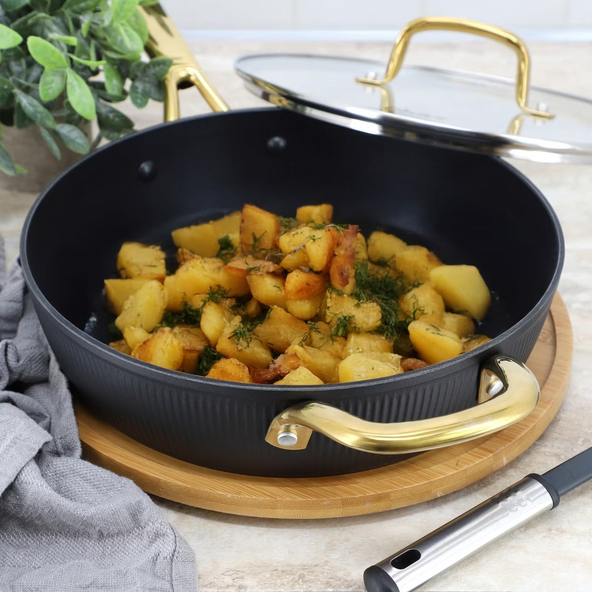 Oster Abbottsford 4 Quart Nonstick Aluminum Matte Black Saute Pan w Glass Lid