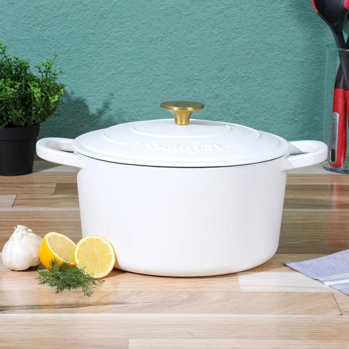 Crock Pot Artisan 7 Quart Oval Enameled Cast Iron Dutch Oven White w Gold Handle