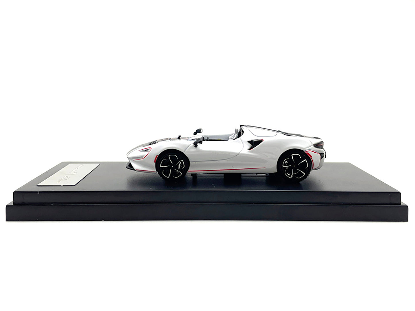McLaren Elva Convertible White w Carbon Red Stripes 1/64 Diecast Car LCD Models