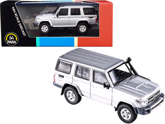 Toyota Land Cruiser 76 Silver Pearl 1/64 Diecast Car Paragon