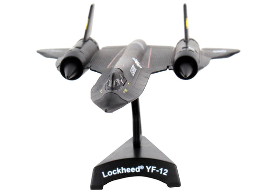 Lockheed YF-12 SR-71 Blackbird Aircraft NASA United States Air Force 1/200 Diec