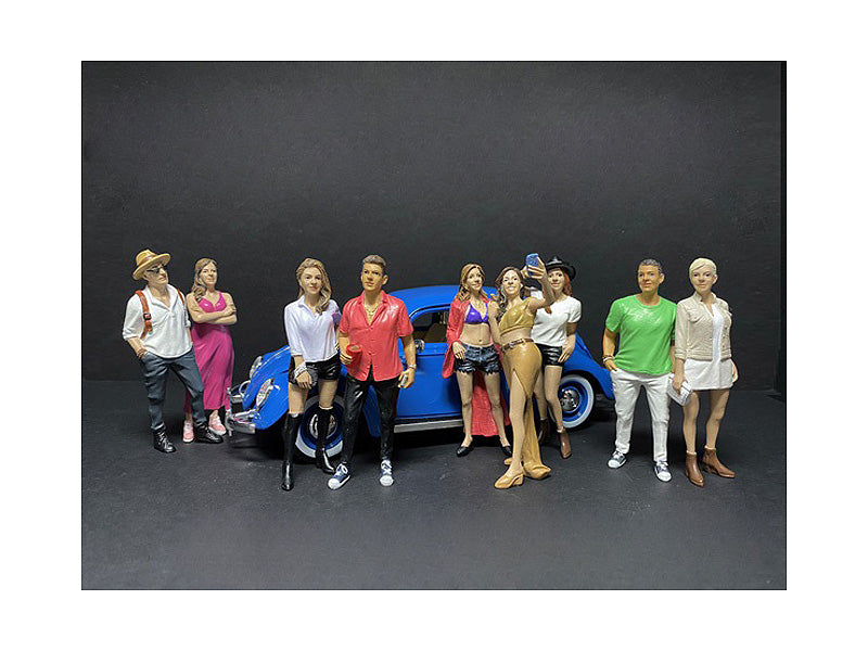 Partygoers 9 piece Figurine Set for 1/24 Scale Models American Diorama